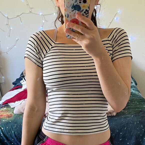 New Look Black and White Striped Crop Top Size 2 NWOT - Picture 12 of 12